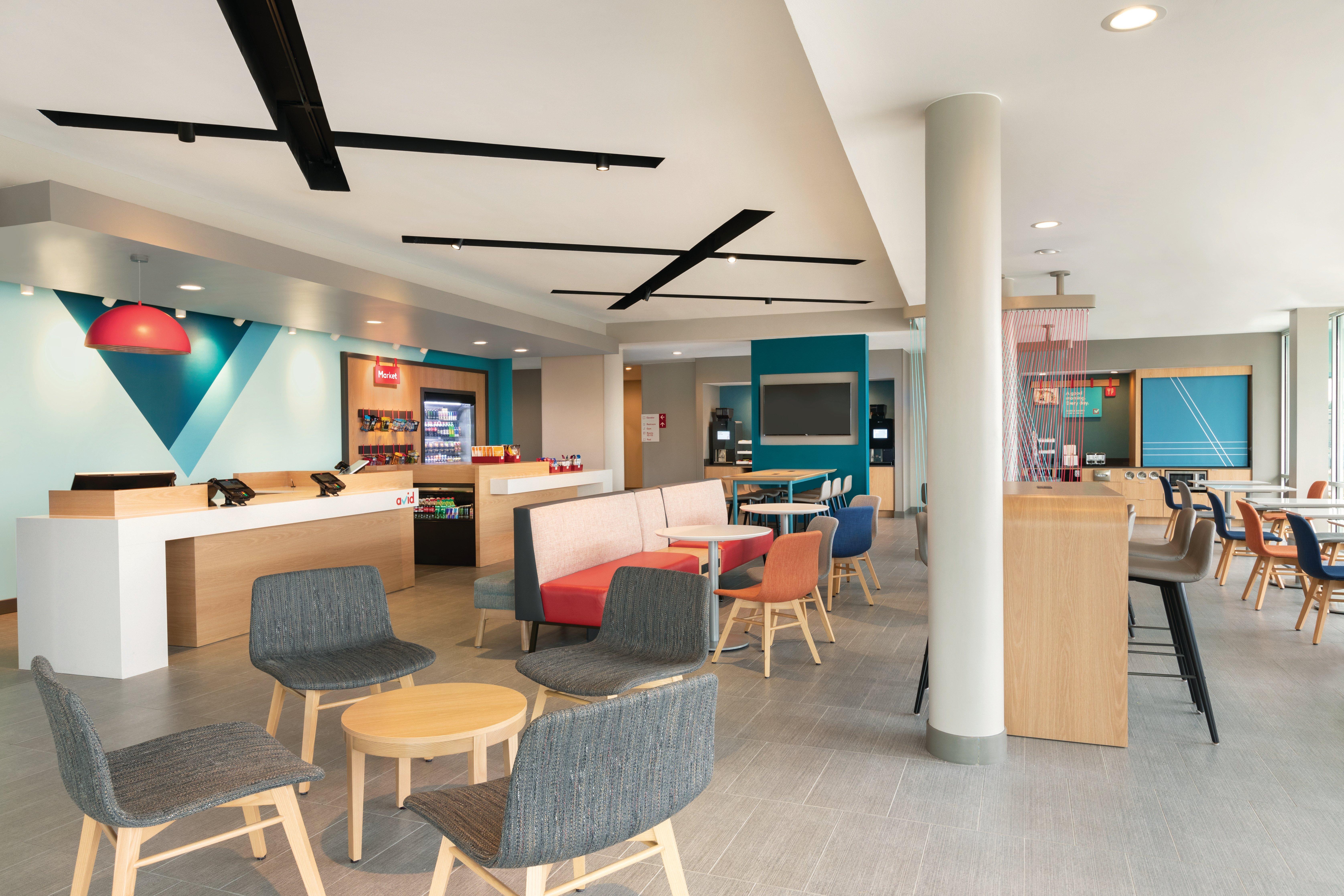 Avid Hotels - Denver Airport Area By Ihg Екстериор снимка